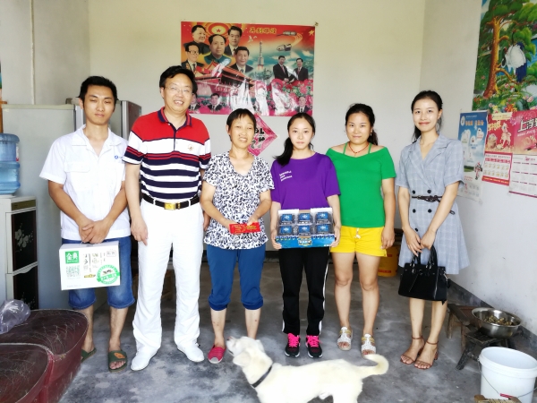 1536738786954087911.jpg IMG_3958.jpg